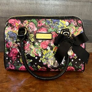 Betsey Johnson Floral Cosmetic Bag - Black and Pink
